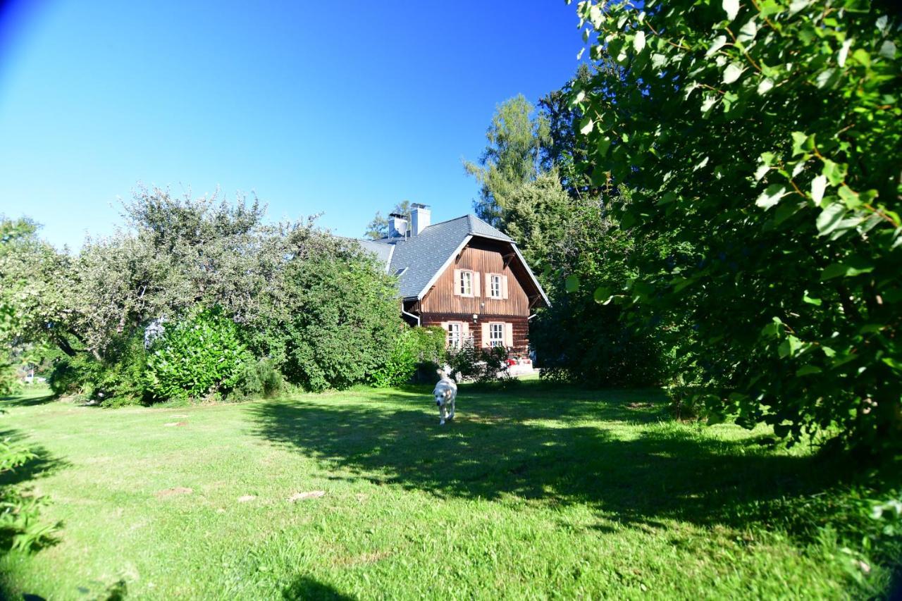 Naturforsthaus Ferienwohnung Fuer Hunde- Und Tierverbundene Menschen Preitenegg Ngoại thất bức ảnh